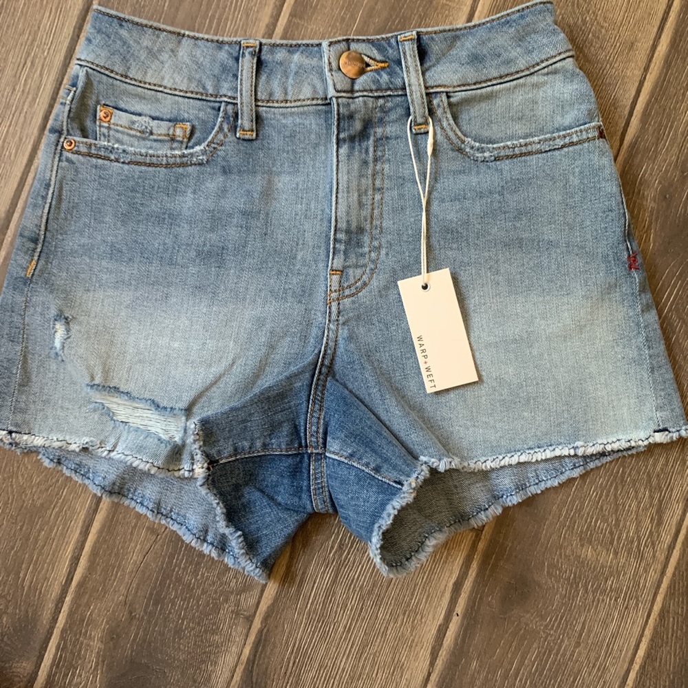 Brand new, comfortable, and essential !